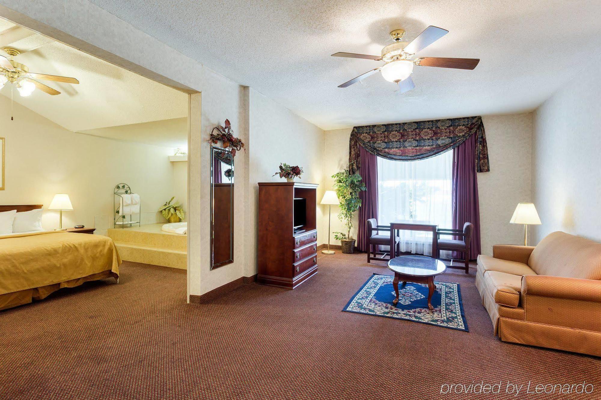 Quality Inn Robinsonville Екстериор снимка